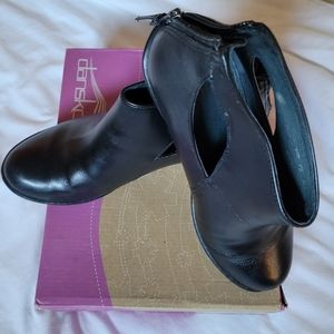Dansko Bonita Burnished Nappa shoes
